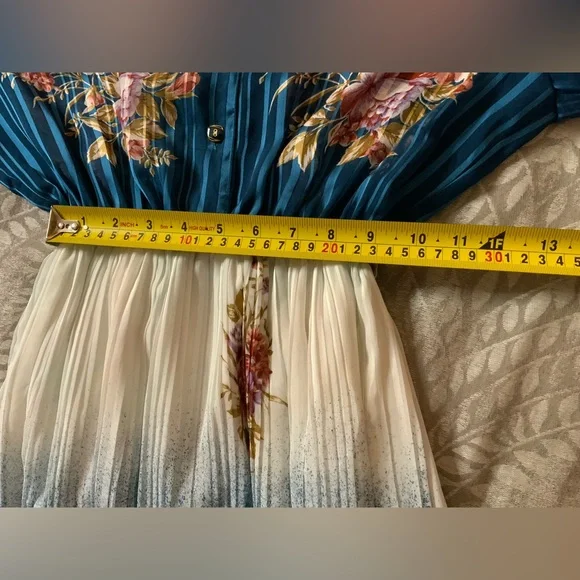 Stunning Floral Ombre Dress - Picture 8 of 12